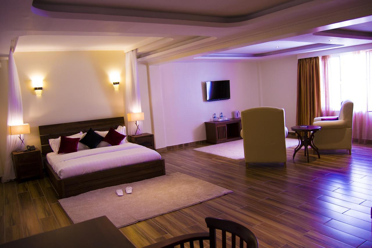 The Vic Hotel Кисуму Номер фото