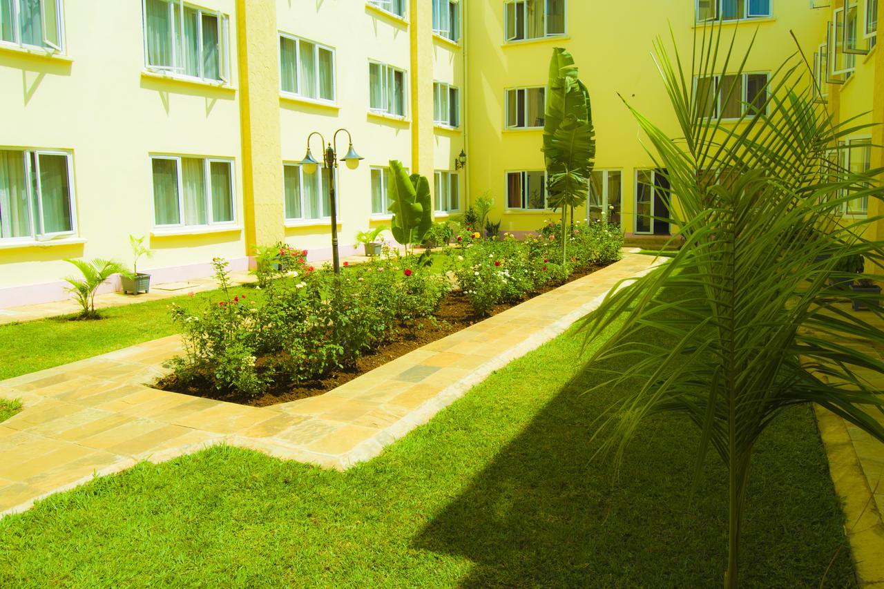 The Vic Hotel Кисуму Экстерьер фото