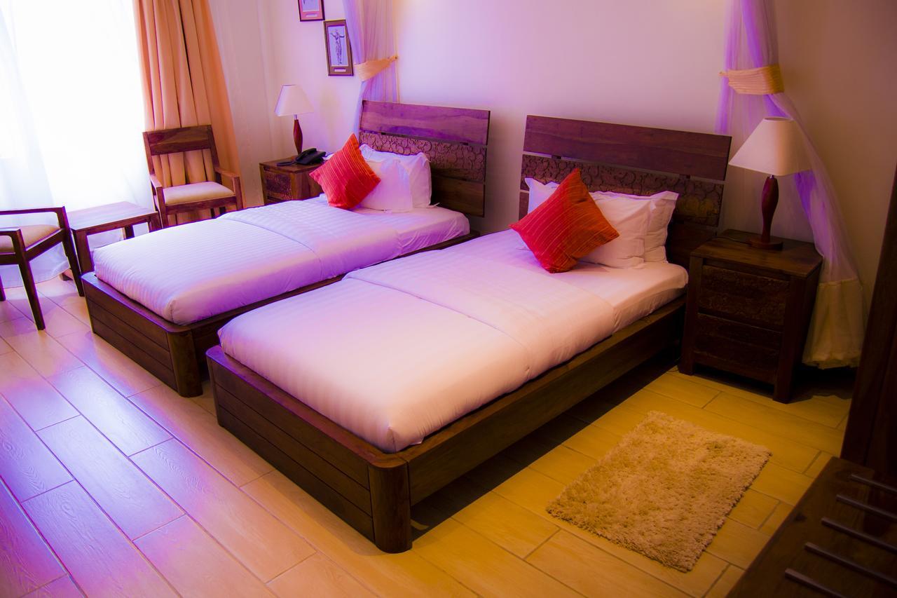 The Vic Hotel Кисуму Номер фото