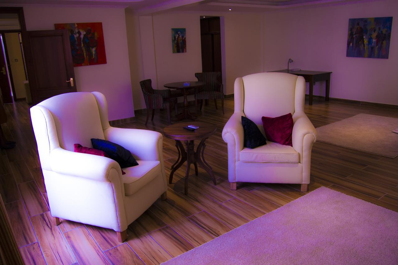 The Vic Hotel Кисуму Номер фото