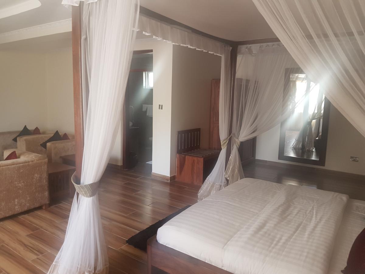 The Vic Hotel Кисуму Экстерьер фото