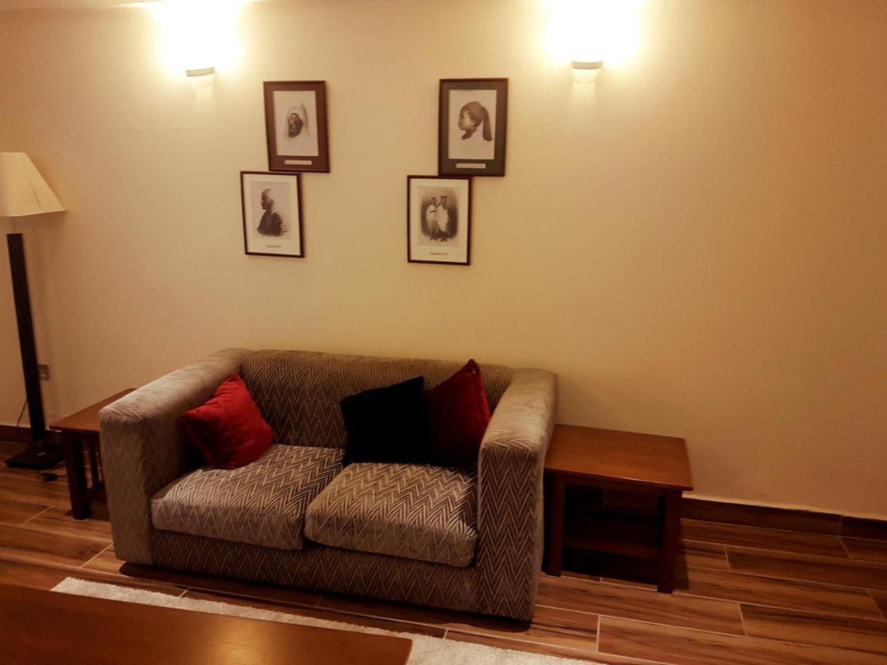 The Vic Hotel Кисуму Экстерьер фото